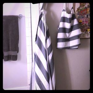 *BRAND NEW* stripped 2 piece set - skirt and top